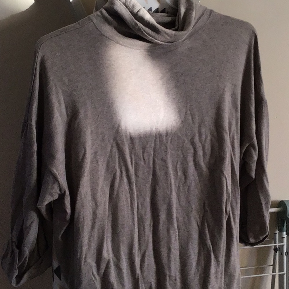 Ralph Lauren 3/4 sweater. Perfect for spring.